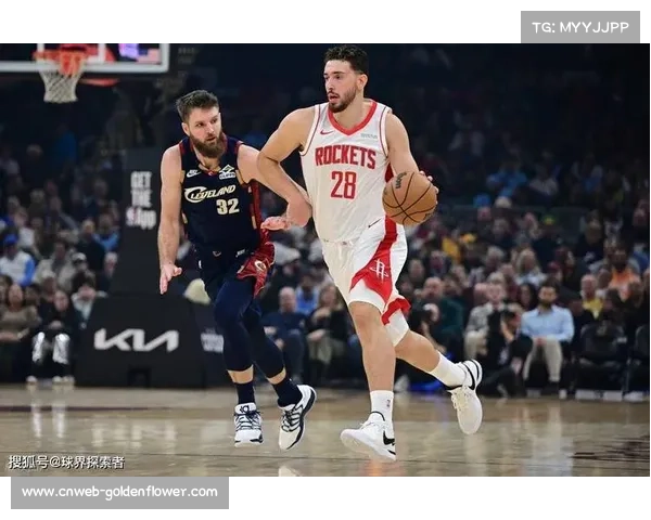 霍勒迪14分关键三分,火箭老将成逆转奇兵 霍勒迪14分关键三分,火箭老将成逆转奇兵